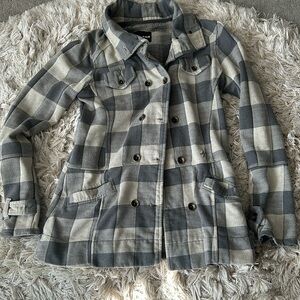 Hurley women’s lightweight button up jacket EUC